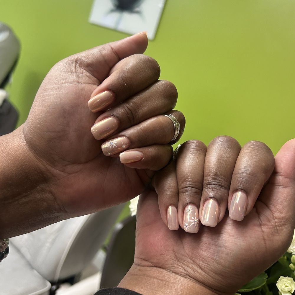 Anh's Nails & Spa - Kelly's fantastic manicure gel booster manicure - Nail Salons Near Me - Fremont, California