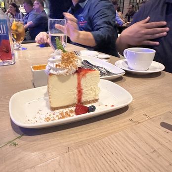 CRUSH American Grill - New York Cheesecake - Lounges Near Me - Las Vegas, Nevada CRUSH American Grill - New York Cheesecake - Lounges Near Me - Las Vegas, Nevada