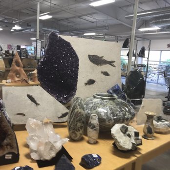 Mama's Minerals - Jewelry Near Me - Albuquerque, New Mexico