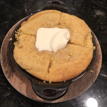 Lucille's - Gorgeous cornbread - New American Near Me - Houston, Texas