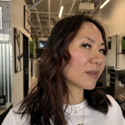 Awsum Salon - Blowout with new highlights