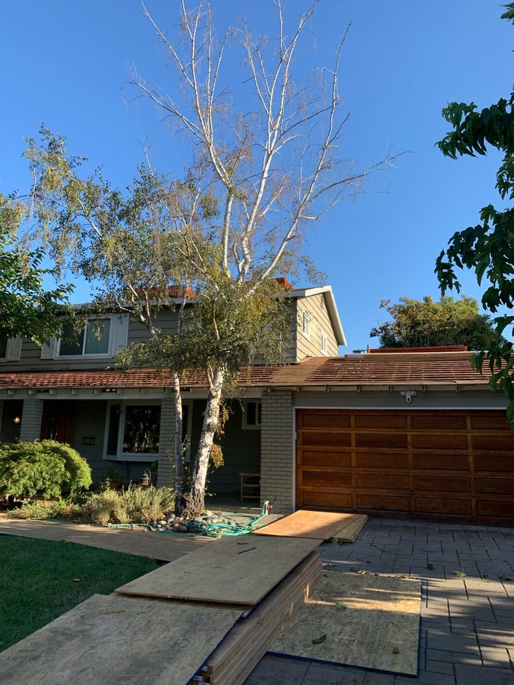 Slide of UC Sunny Roofing