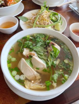 Pho Saigon by null