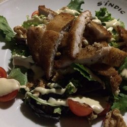 S'Indic Sineu - Salad with chicken and walnuts 9,50€