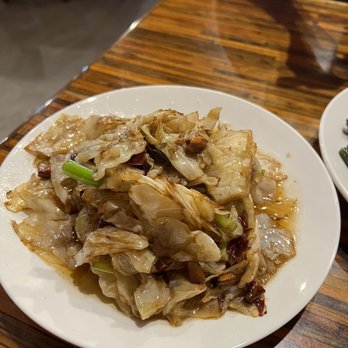 Yu Xiang Yuan - Sautéed cabbage. Perfectly cooked and seasoned with just a touch of spice! Amazing - Szechuan Near Me - Del City, Oklahoma