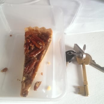 Motown Desserts - £3.50. Front door keys for scale - Cafes Near Me - London, XGL Motown Desserts - £3.50. Front door keys for scale - Cafes Near Me - London, XGL