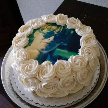 Classic Cake Decorations - Edible images on cream cheese frosting. - Bakeries Near Me - Westminster, California