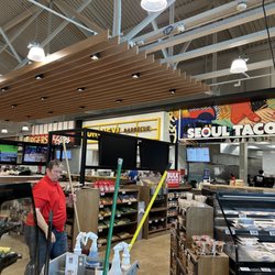 Schnucks Crestwood - 6/17/23 New Food Hall
