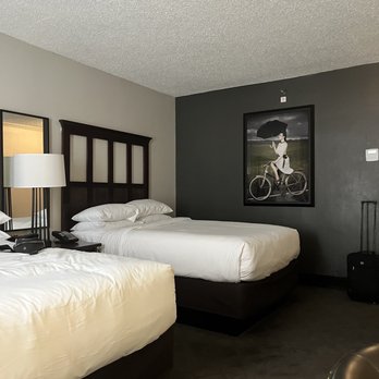 Hyatt Regency Savannah - Inside room - Hotels Near Me - Savannah, Georgia Hyatt Regency Savannah - Inside room - Hotels Near Me - Savannah, Georgia