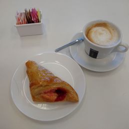 Such a nice staff. And OMG the pastried and cafe con leche was delicioso. Such a nice staff. And OMG the pastried and cafe con leche was delicioso.