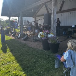 Stone Bank Farm Market - Great 7 piece band