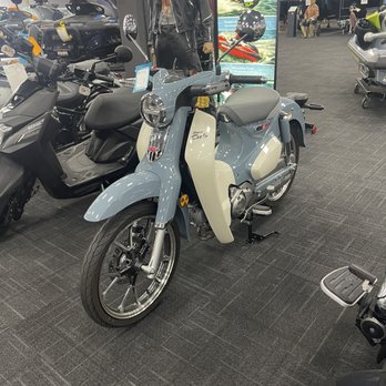 Bert's Mega Mall - 2023 Honda SuperCub 125 - Motorcycle Dealers Near Me - Covina, California