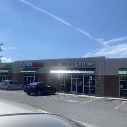 Exterior photo of M & M Nails - Elizabethton, Tennessee Exterior photo of M & M Nails - Elizabethton, Tennessee