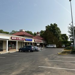 Family Market Beer & Wine
