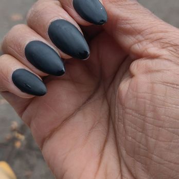 Wendy's Silhouette Nail Salon - 6 days later, the matte began to come off starting at the tips so I'm assuming the quality of the matte gel polish is low. - Nail Salons Near Me - Bronx, New York