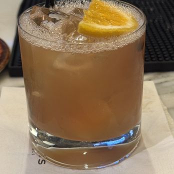Strong Water Tavern - Tavern Grog - Caribbean Near Me - Orlando, Florida