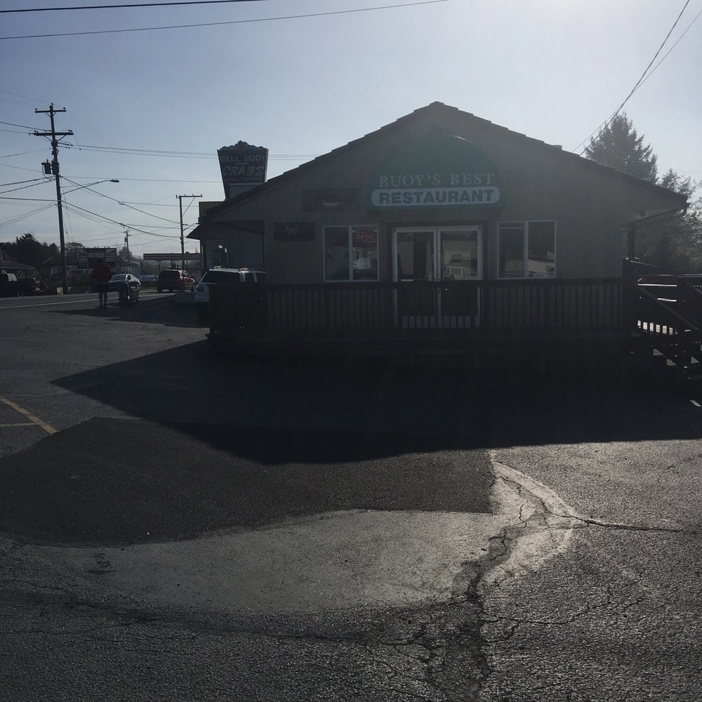 Buoy's Best - Not that cute from the outside but clean and the food is delicious. - Seafood Near Me - Seaside, Oregon