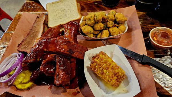 Piggybacks BBQ & Catfish by null