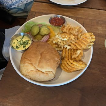 Tesota - Wagyu cheeseburger with waffle fries - Comfort Food Near Me - Phoenix, Arizona Tesota - Wagyu cheeseburger with waffle fries - Comfort Food Near Me - Phoenix, Arizona