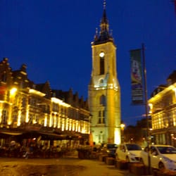 L'Orchidée - Grand-Place à Tournai, Belgique 2