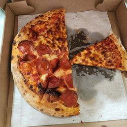 Half depends half cheese pizza