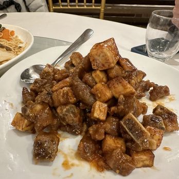Royal Queen Restaurant - Sweet and sour pork ribs - Dim Sum Near Me - Flushing, New York