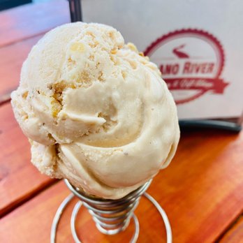 Llano River Creamery and Kitchen - a scoop of vanilla ice cream - Ice Cream & Frozen Yogurt Near Me - Llano, Texas Llano River Creamery and Kitchen - a scoop of vanilla ice cream - Ice Cream & Frozen Yogurt Near Me - Llano, Texas
