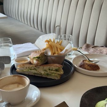 Terravita - New American Near Me - Edgewater, New Jersey