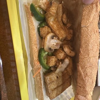 Hawkers Alley - Bahn-mi... not recommended - American Near Me - Cincinnati, Ohio