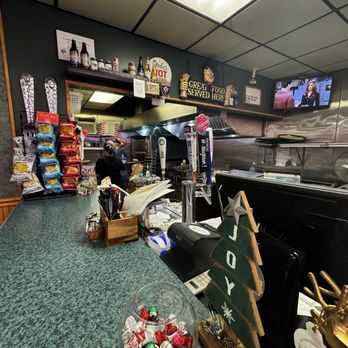 Cowesett Pizza - Pizza Near Me - West Warwick, Rhode Island