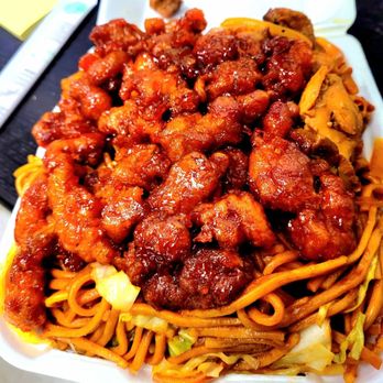 Ok Chinese - a plate of chicken and noodles - Chinese Near Me - Van Nuys, California