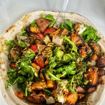 sweetgreen - Healthy Salads, Wraps, and Bowls - Salad Near Me - The Woodlands, Texas