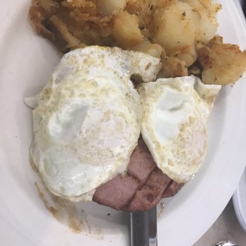 Valley Diner Restaurant - Ham steak and eggs - Diners Near Me - Derby, Connecticut Valley Diner Restaurant - Ham steak and eggs - Diners Near Me - Derby, Connecticut