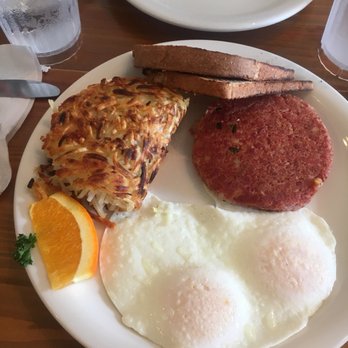 Moke’s Bread And Breakfast - Corned beef hash--- the portion of the beef was on the small side - Breakfast & Brunch Near Me - Honolulu, Hawaii Moke’s Bread And Breakfast - Corned beef hash--- the portion of the beef was on the small side - Breakfast & Brunch Near Me - Honolulu, Hawaii
