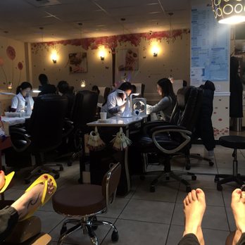 Bonjour Nails & Spa - Nail Salons Near Me - Seattle, Washington Bonjour Nails & Spa - Nail Salons Near Me - Seattle, Washington