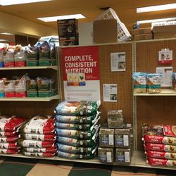 Farmers Co-Op Elevator Assn - Got Chickens? We have the supplies.