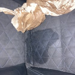 Braum's Ice Cream & Dairy Stores - Drinks spilled from lids not on right