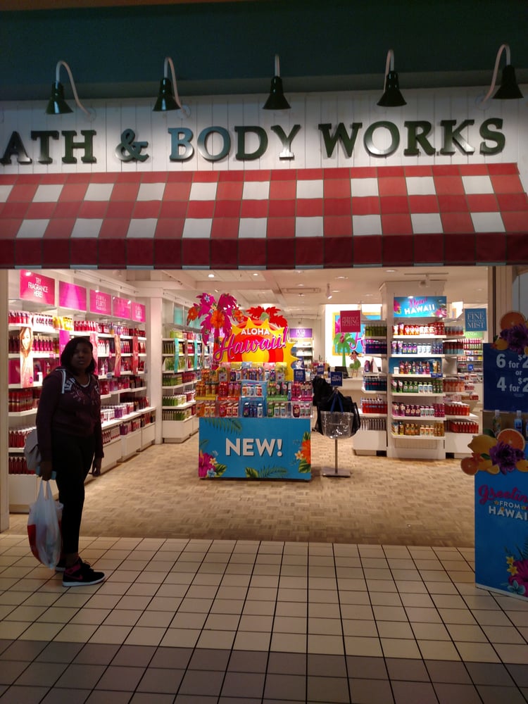 EDGEWOOD MALL Updated September 2024 1722 Veterans Blvd,