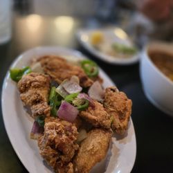 Happy Pho - Salt and pepper wings