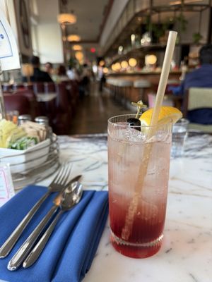 Moonlark’s Dinette by null