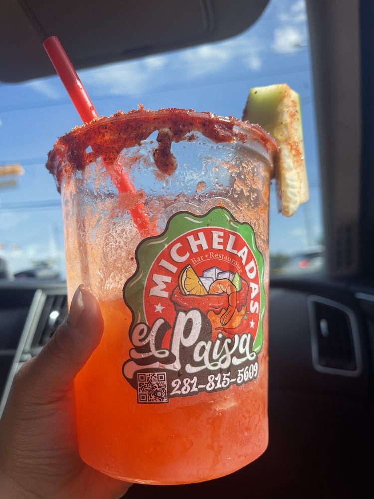 micheladas el paisa Logo