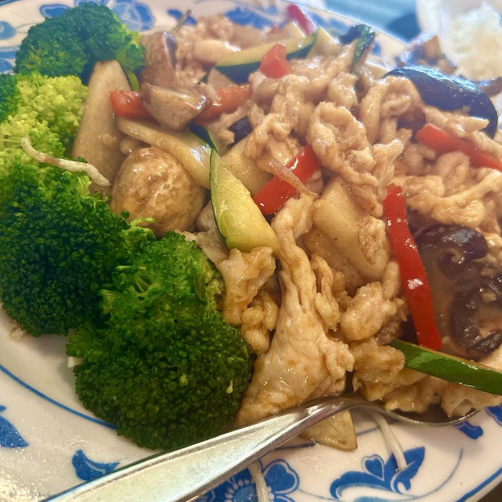Pine and Bamboo Garden - Cantonese Near Me - Lenexa, Kansas Pine and Bamboo Garden - Cantonese Near Me - Lenexa, Kansas
