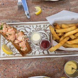 New England Lobster Roll