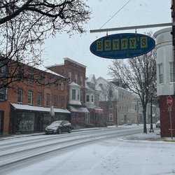 Betty's - Snowy Saturday