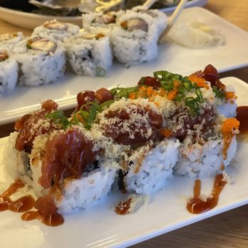 Mahi's - Seafood Near Me - Virginia Beach, Virginia