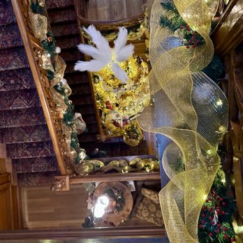 The Captain Frederick Pabst Mansion - Museums Near Me - Milwaukee, Wisconsin
