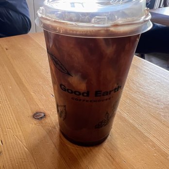 Good Earth Coffeehouse - Mocha with hazelnut syrup - Cafes Near Me - Banff, Alberta