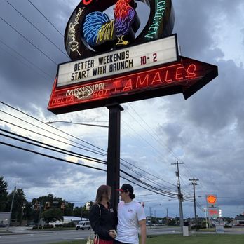Champy's Murfreesboro - American Near Me - Murfreesboro, Tennessee