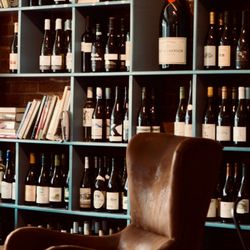 Dot's Fine Wine and Craft