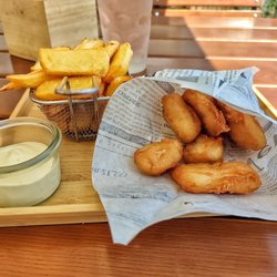 Altes Ruderhaus - Fish & Chips mit Dip (11,90€)